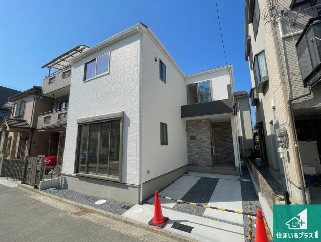 29日(土)30日(日)現地ご見学可能！高槻市深沢町　限定1邸の外観|安心の10年保証！外観を美しく保ち、雨水で汚れを落とします！気になることがありましたら、お気軽にお問い合わせください！