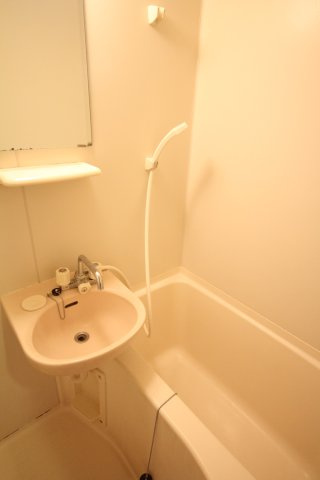 【浴室】