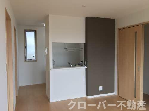 シャーメゾン坂本 2番館の居間・リビング