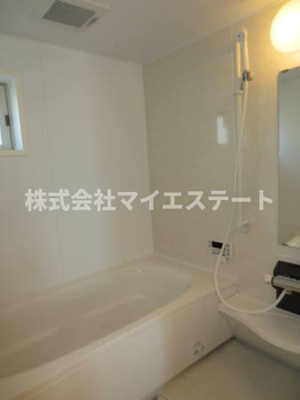 【浴室】 | ライジングサン西宮 A棟 | 別部屋写真使用