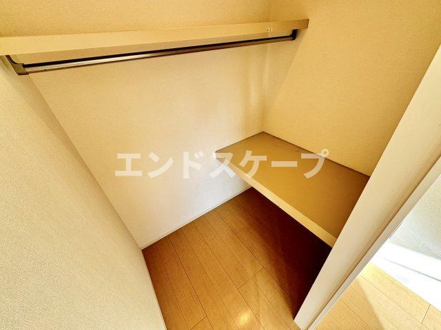 カラーズ ガーデンの収納|高崎、前橋、伊勢崎エリアのお部屋探しはエンドスケープまで！お客様の理想お聞かせ下さい♪
