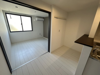 【居間・リビング】 | ベイルーム本厚木寿町