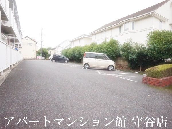 シティあすびの駐車場
