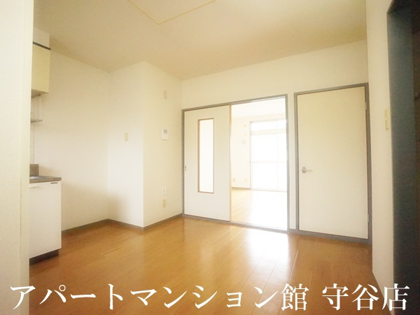 シティあすびの居間・リビング