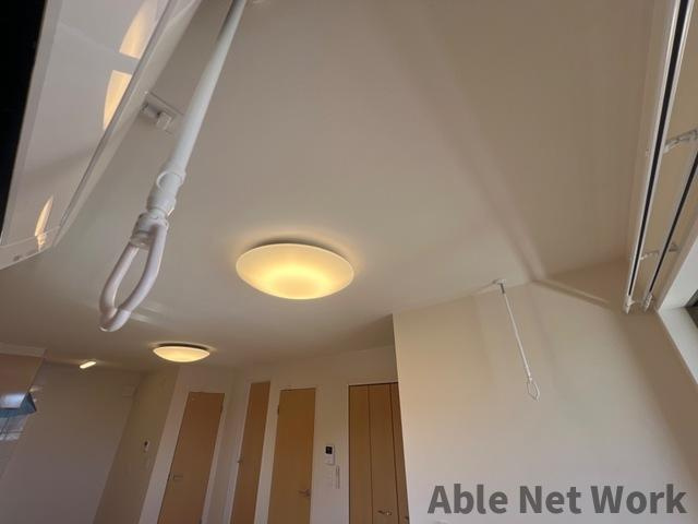 ＥＶＥＲ　ＢＬＵＥのその他|室内物干し