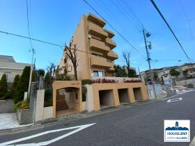 専用庭付き！4LDK南東角住戸♪ルミエール八事