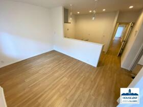 専用庭付き！4LDK南東角住戸♪ルミエール八事のダイニング|カウンターキッチンは、リビング・ダイニングを見渡せるため、料理中も家族との時間を共有できます