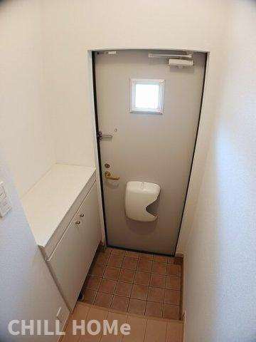 グレイスシティＣの玄関|当社、チルホームのHPもご覧ください(^^)/物件情報多数♪