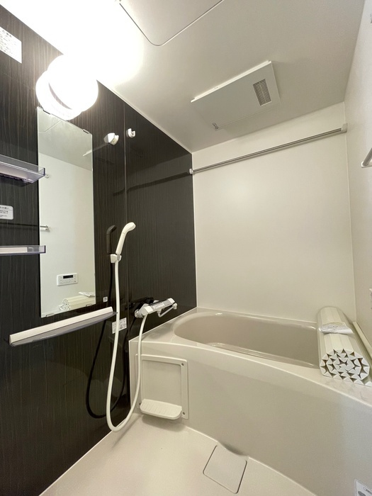 藤沢市湘南台６丁目のアパートの浴室