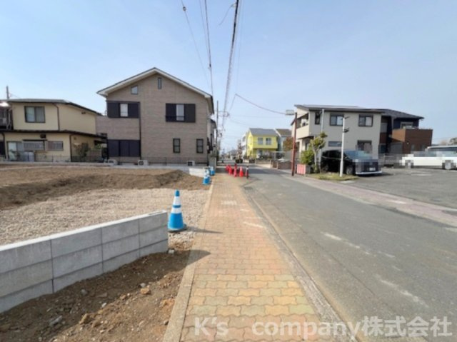 高座郡寒川町大曲3丁目　建築条件なし　売地　区画Ⅽの前面道路含む現地写真|前面道路の様子です◇