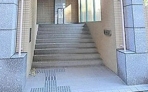 板橋パーク・ホームズのエントランス