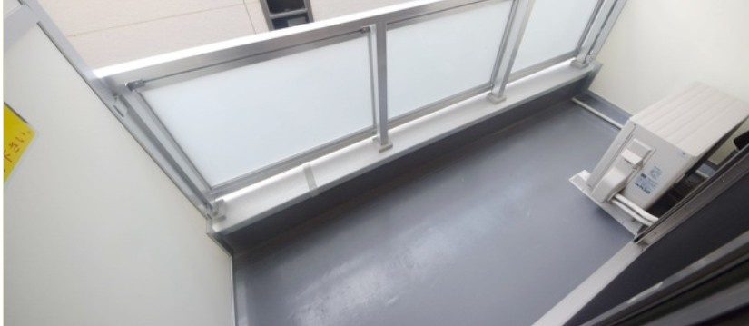 リブリ・サンハイム辻のバルコニー