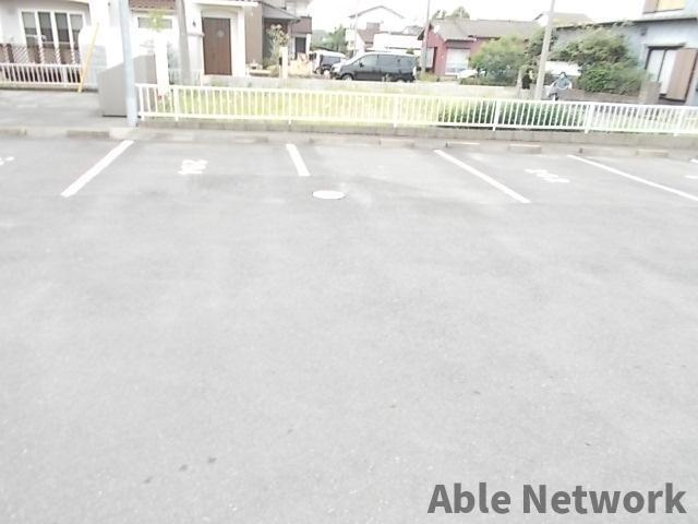 シティハイムの駐車場