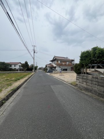 安来市今津町　売土地の前面道路含む現地写真|北西側前面道路