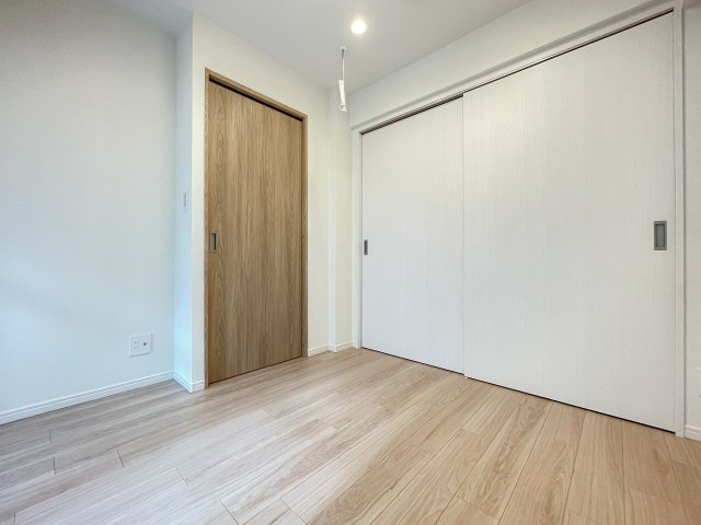 テラスハウスヴィップ東長崎の内観：施工例|※同仕様基準写真

現地ご見学希望・資料請求などお気軽にお問い合わせ下さい！
03-5990-5201