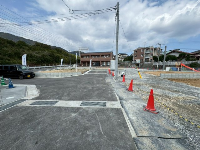 SUN COURTーサンコート－小倉南区葛原東2丁目【小倉南区　新築戸建て】の前面道路含む現地写真|現地撮影　2026,3,12　SUN COURTーサンコート－小倉南区葛原東2丁目【小倉南区　新築戸建て】