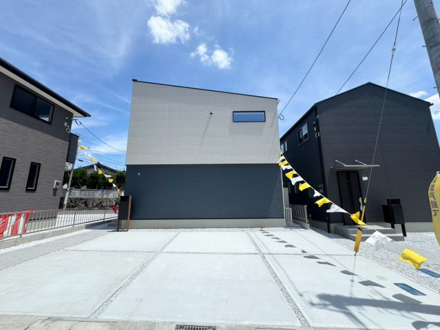 SUN COURTーサンコート－小倉南区葛原東2丁目【小倉南区　新築戸建て】の外観|シンプルで飽きのこない外観が魅力♪【小倉南区　新築戸建て】