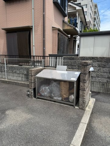 エスペランサ雅の駐車場|ゴミステーション