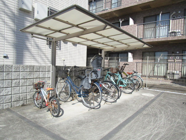 クオーレ鷺沼台の駐車場|★駐輪場★