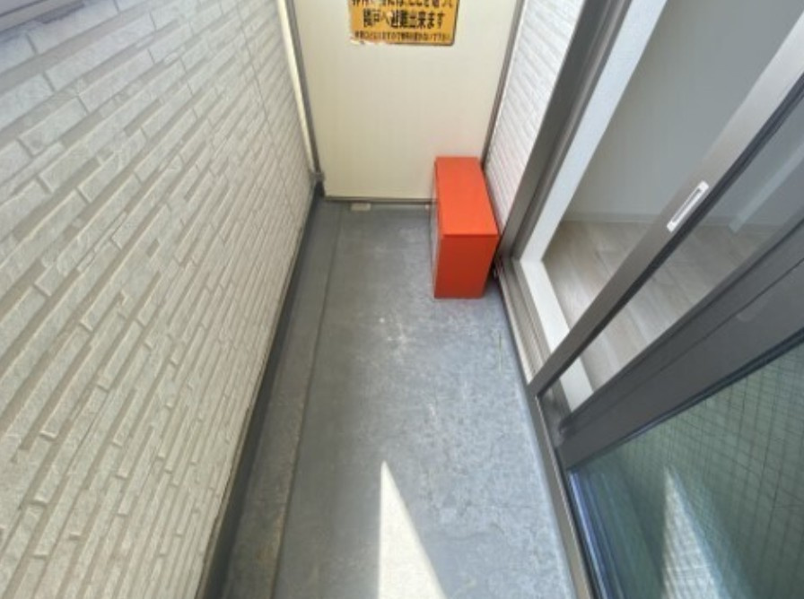 ジーメゾン豊春のバルコニー|同施工別部屋