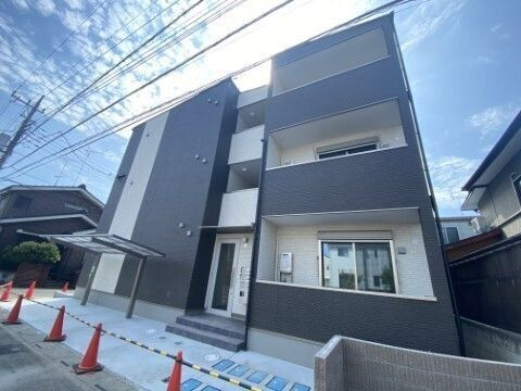 ジーメゾン豊春の外観