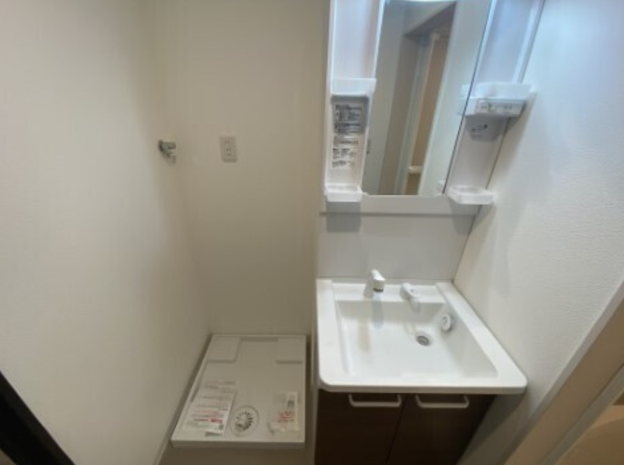 ジーメゾン豊春の洗面所|同施工別部屋