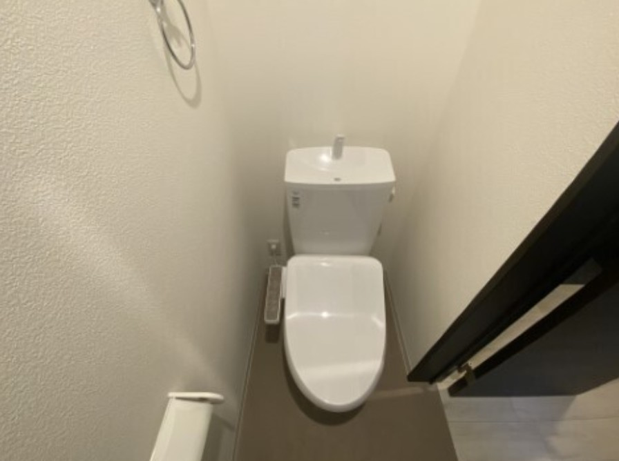 ジーメゾン豊春のトイレ|同施工別部屋