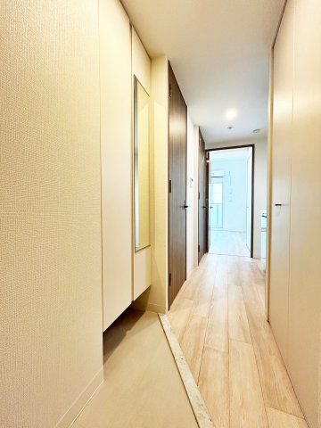 エスリード千種パークフロントの玄関