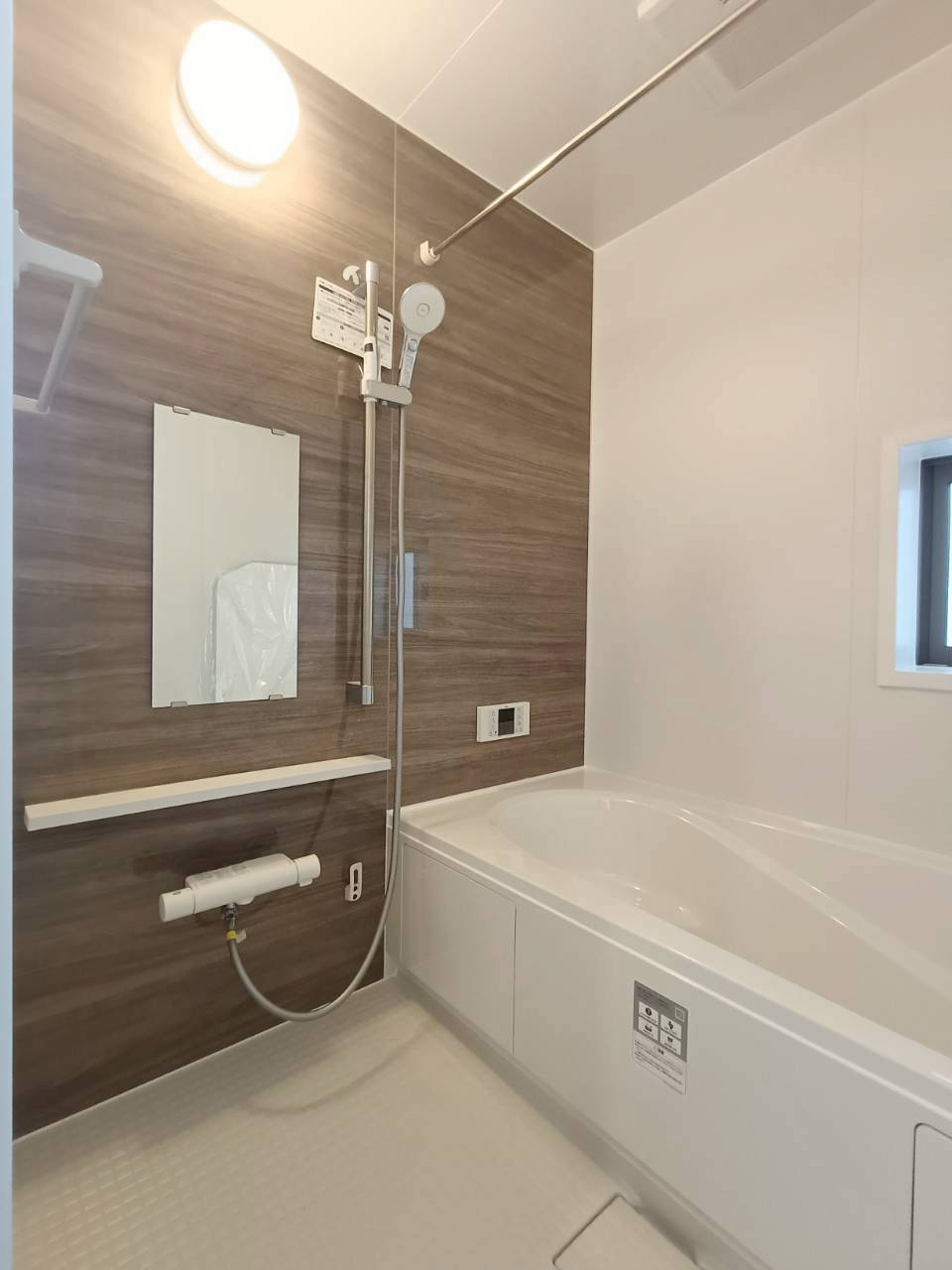 吉川市　中曽根1丁目　新築戸建　全9棟の浴室|施工例です