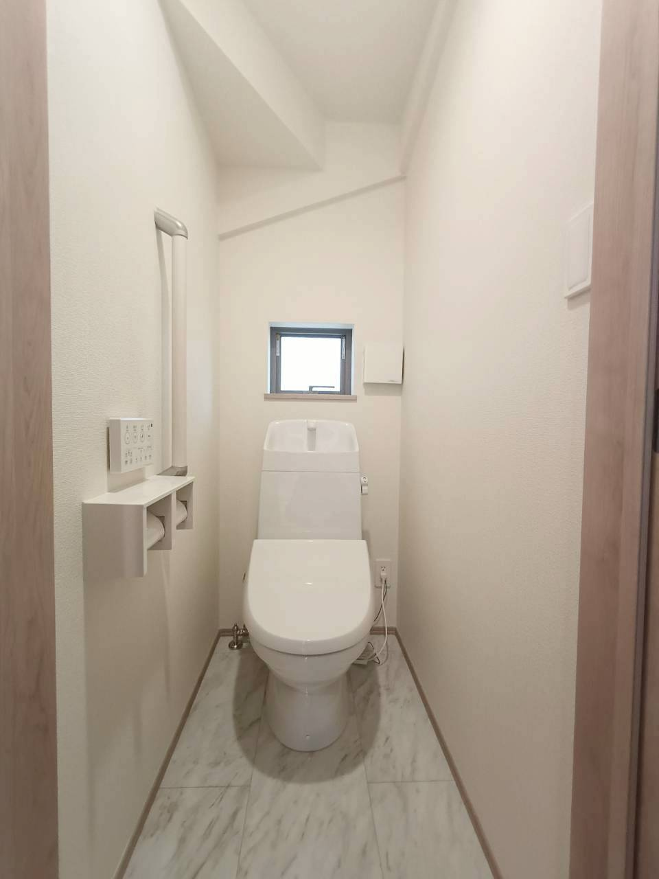 吉川市　中曽根1丁目　新築戸建　全9棟のトイレ|施工例です