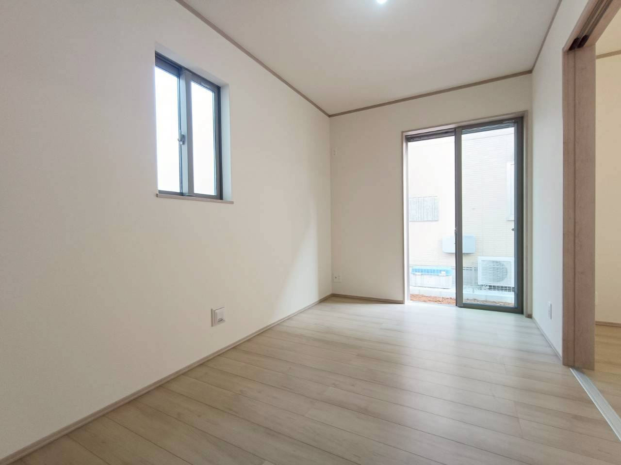 吉川市　中曽根1丁目　新築戸建　全9棟の洋室|施工例です