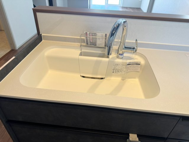 ARCHI DAYSーアーキデイズ－小倉南区葛原東2丁目【小倉南区　新築戸建て】のキッチン|時短&節水の叶うハンズフリー水栓【小倉南区　新築戸建て】