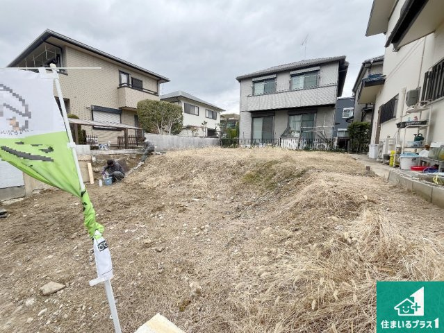 神戸市西区持子　第6期　新築一戸建ての外観|周辺は落ち着いた街並みの住宅地！子育てがしやすい住環境です！まだ未完成ですが、現地でしかわからない事もございます。是非一度ご覧ください。