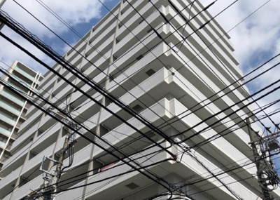 【外観】 | アイディーコート本厚木シティーゲート | マンションの外観は非常に重要なポイントです！外観の善し悪しは資産価値に大きな影響を与えます。外観のいいマンションを購入することで、高値で売却がしやすく、買い手が見つかりやすいというメリットがあります。