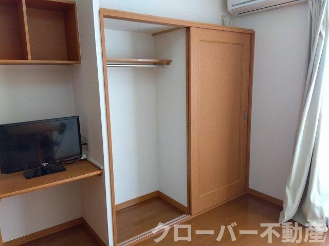 レオパレスソレーユの収納