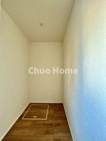 江戸川区中央2丁目新築分譲住宅の収納|ウォークインクローゼット