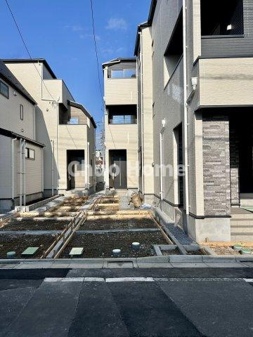 江戸川区中央2丁目新築分譲住宅の駐車場|カースペース