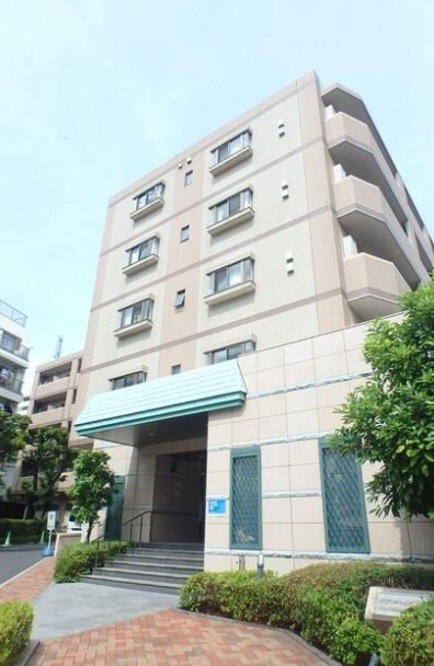 新宿区新宿７丁目の賃貸マンションの外観