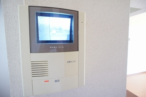 メゾン・ド・マロン C棟のセキュリティ|モニター付きインターホン