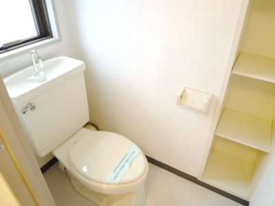 【トイレ】 | オークヴィラ石神 | シンプルで使いやすいトイレです