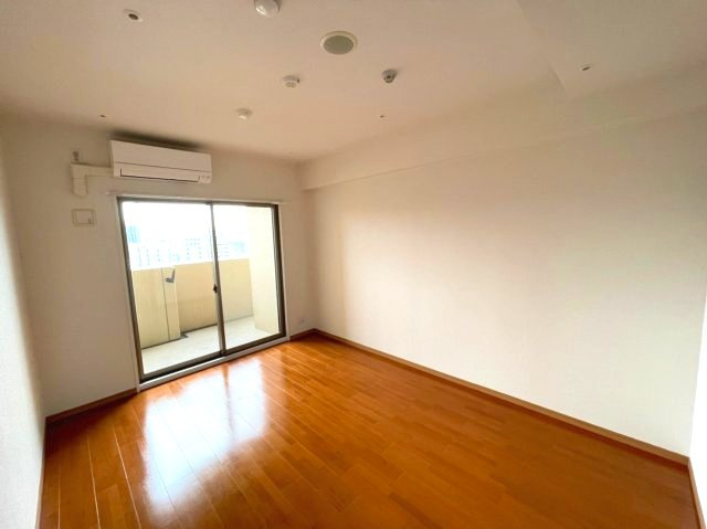エコロジー鶴舞レジデンス　名古屋市賃貸　仲介手数料無料の居間・リビング