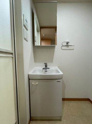 エコロジー鶴舞レジデンス　名古屋市賃貸　仲介手数料無料の洗面所