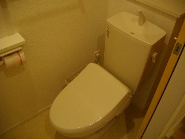 アネラのトイレ