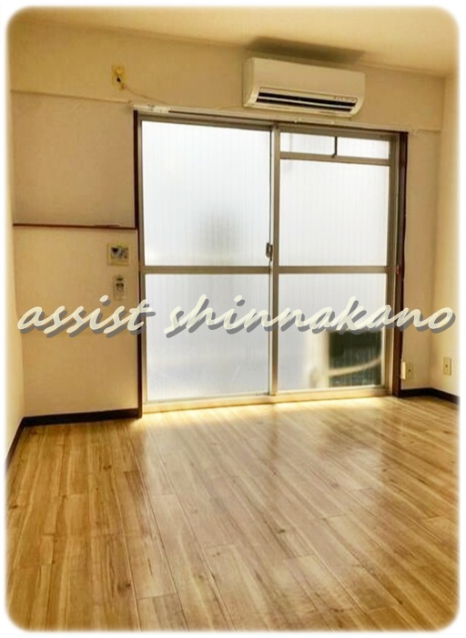 メゾン・ド・ヴェルサンの居間・リビング