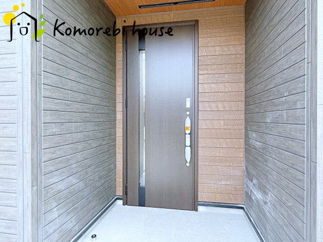大宮　West Side Court（さいたま市西区飯田）　新築一戸建て　ブルーミングガーデン　01の玄関|26.4.6撮影済み
