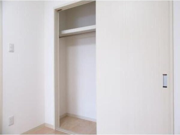 ルーエ千種の収納