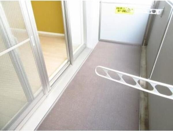 ルーエ千種のバルコニー