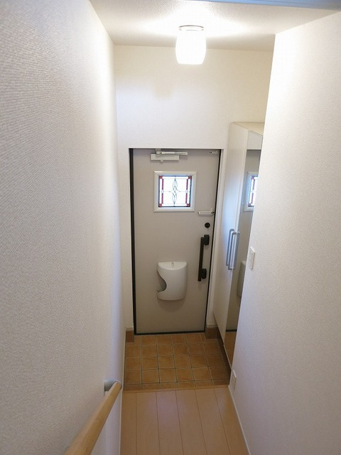 ソンレイルＳの玄関