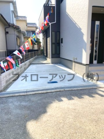 リーブルガーデン加古川市平岡町二俣の駐車場|カースペースがあります