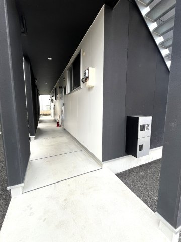 ユーリア宝出のエントランス